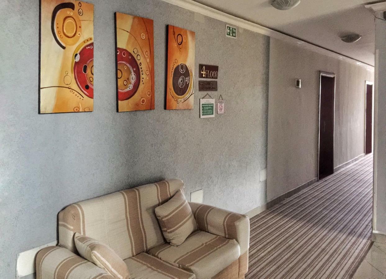 Top Ten Hotel Addis Abeba Exterior foto